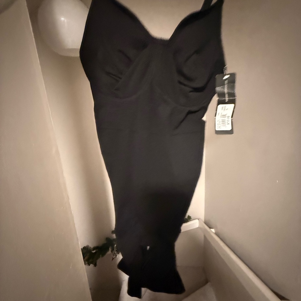 Elegant Black Shapewear Bodysuit